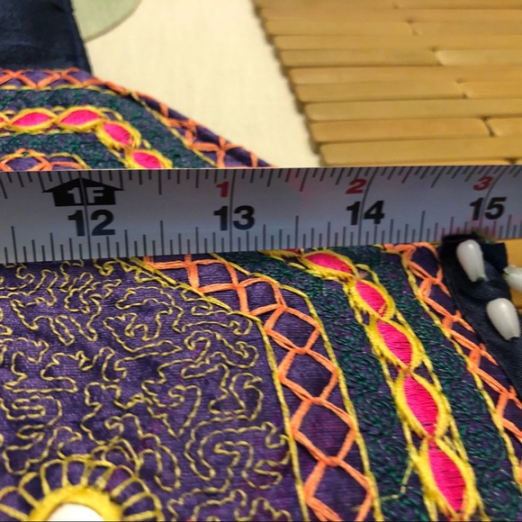 BANJARA  POM POM & TASSLED EMBROIDERED ELEPHANT & FLORAL ZIPPER PURSE / INDIA - Picture 6 of 14